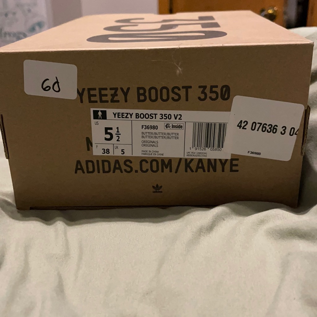 Yeezy 350- Butters- Size 5.5